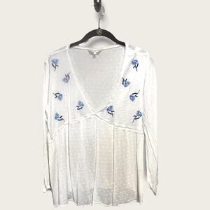 Amaryllis Clip Dot V-Neck Embroidered Peasant Blouse size PXL